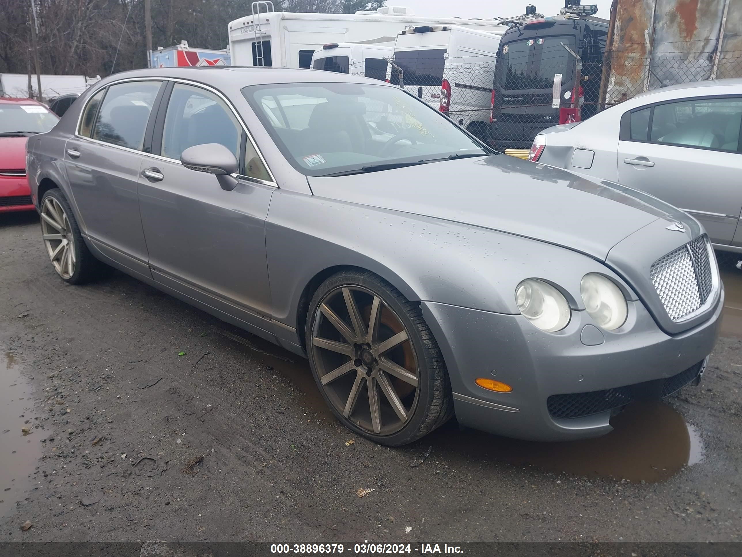 BENTLEY CONTINENTAL FLYING SPUR 2006 scbbr53w26c035385