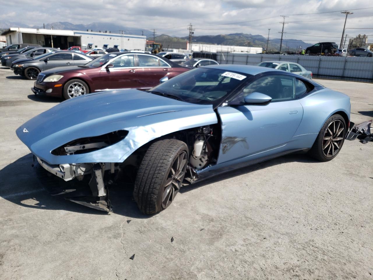 ASTON MARTIN DB11 2020 scfrmfaw3lgl08973