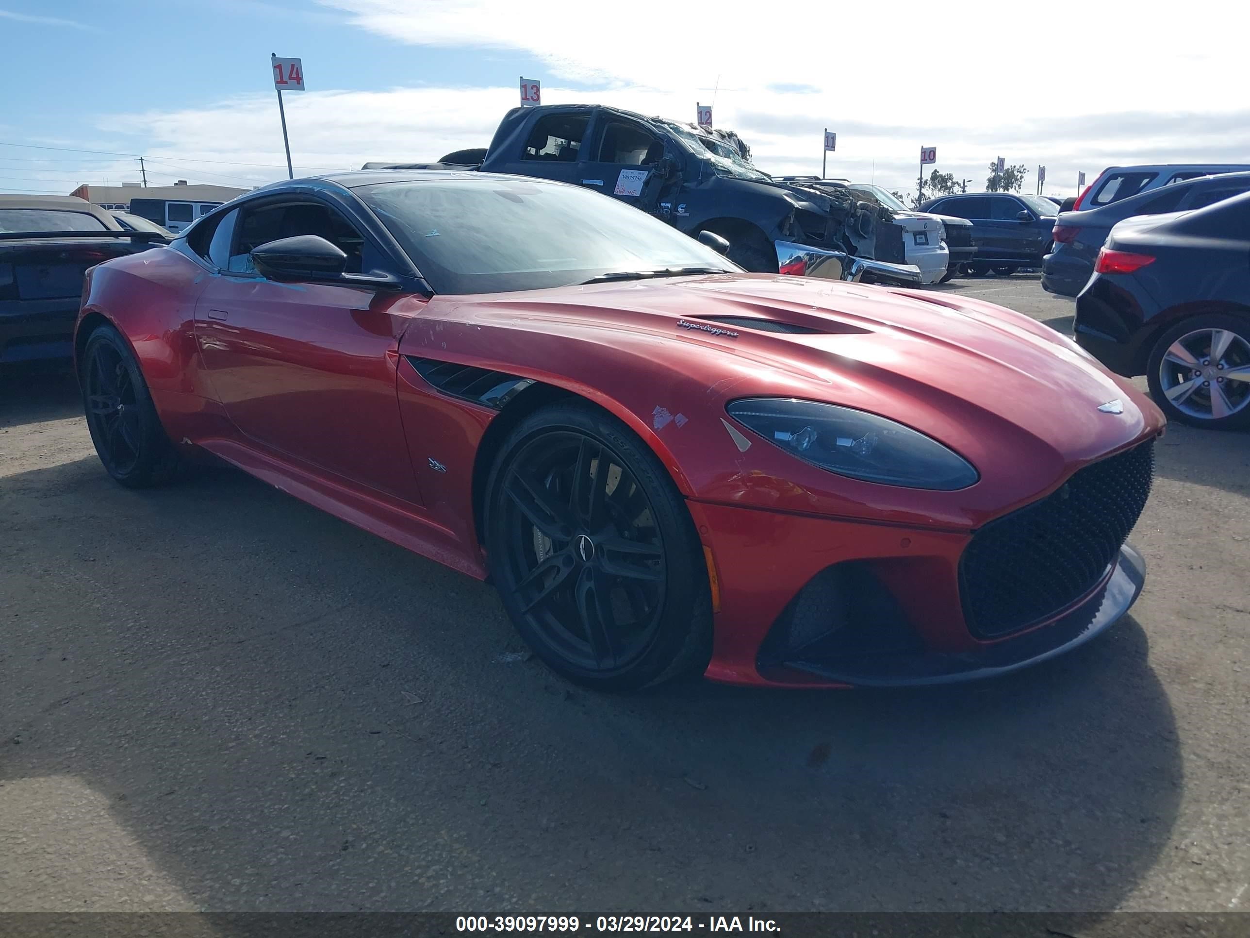 ASTON MARTIN DBS 2019 scfrmhav5kgr00022