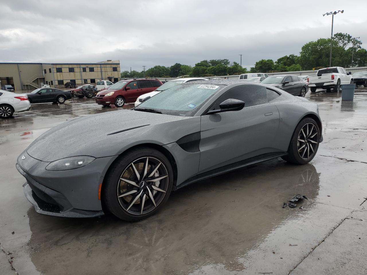 ASTON-MARTIN VANTAGE 2020 scfsmgaw6lgn03859