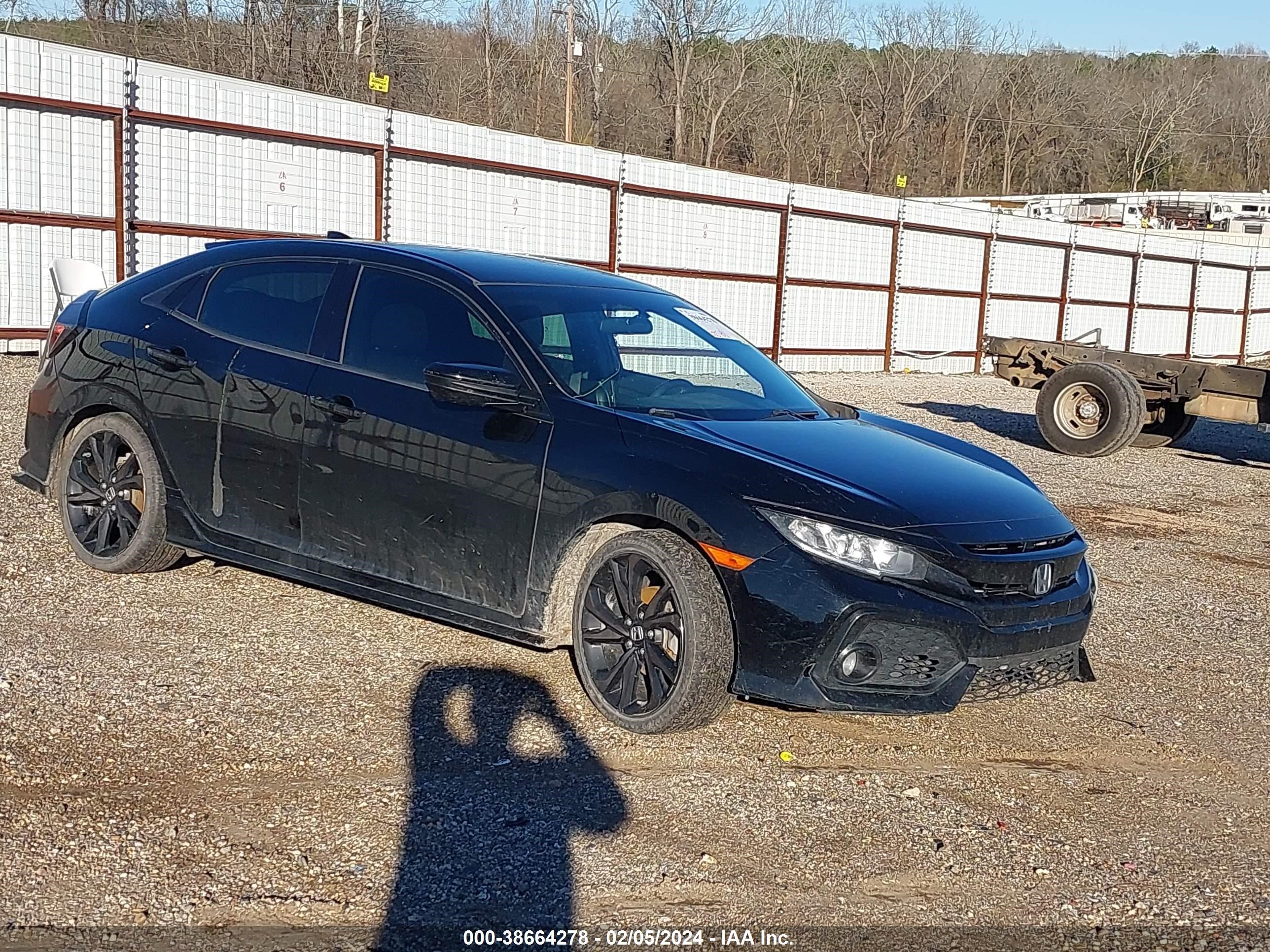 HONDA CIVIC 2018 shhfk7g48ju212913