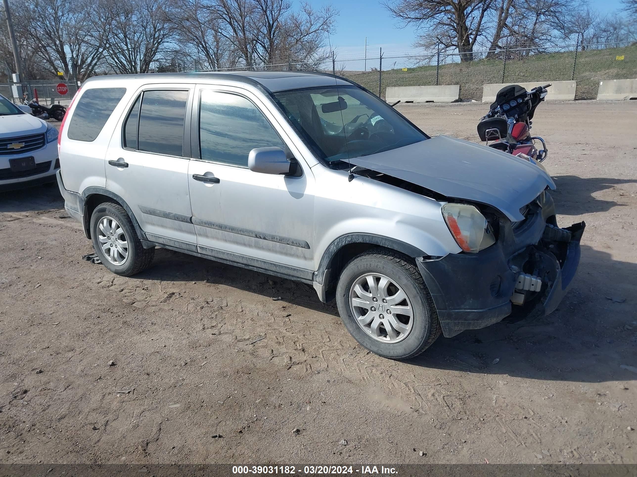 HONDA CR-V 2005 shsrd78885u322627