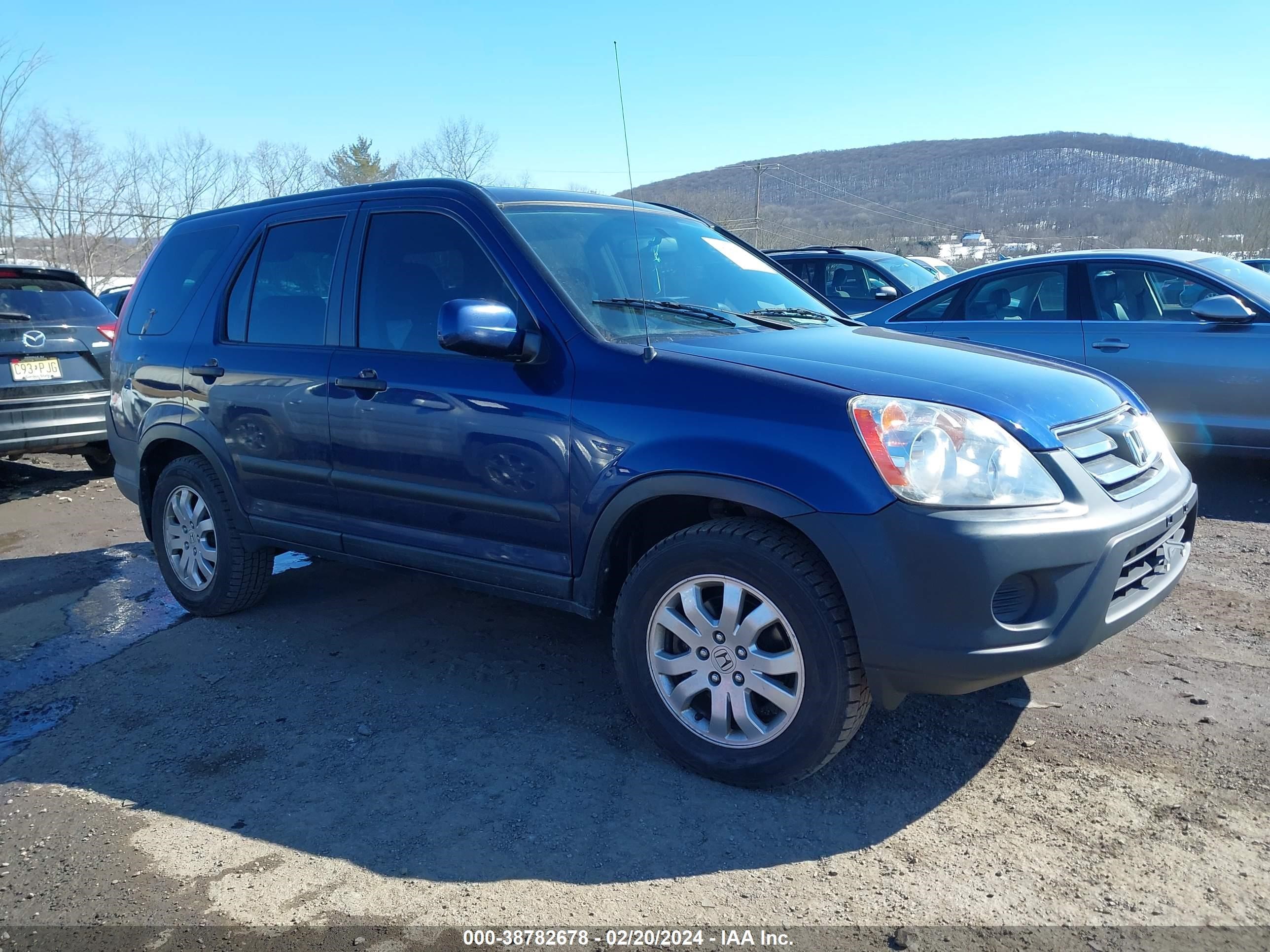 HONDA CR-V 2005 shsrd78885u333918