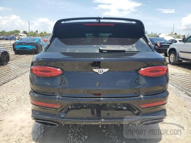 BENTLEY BENTAYGA 2021 sjaar2zv0mc037527