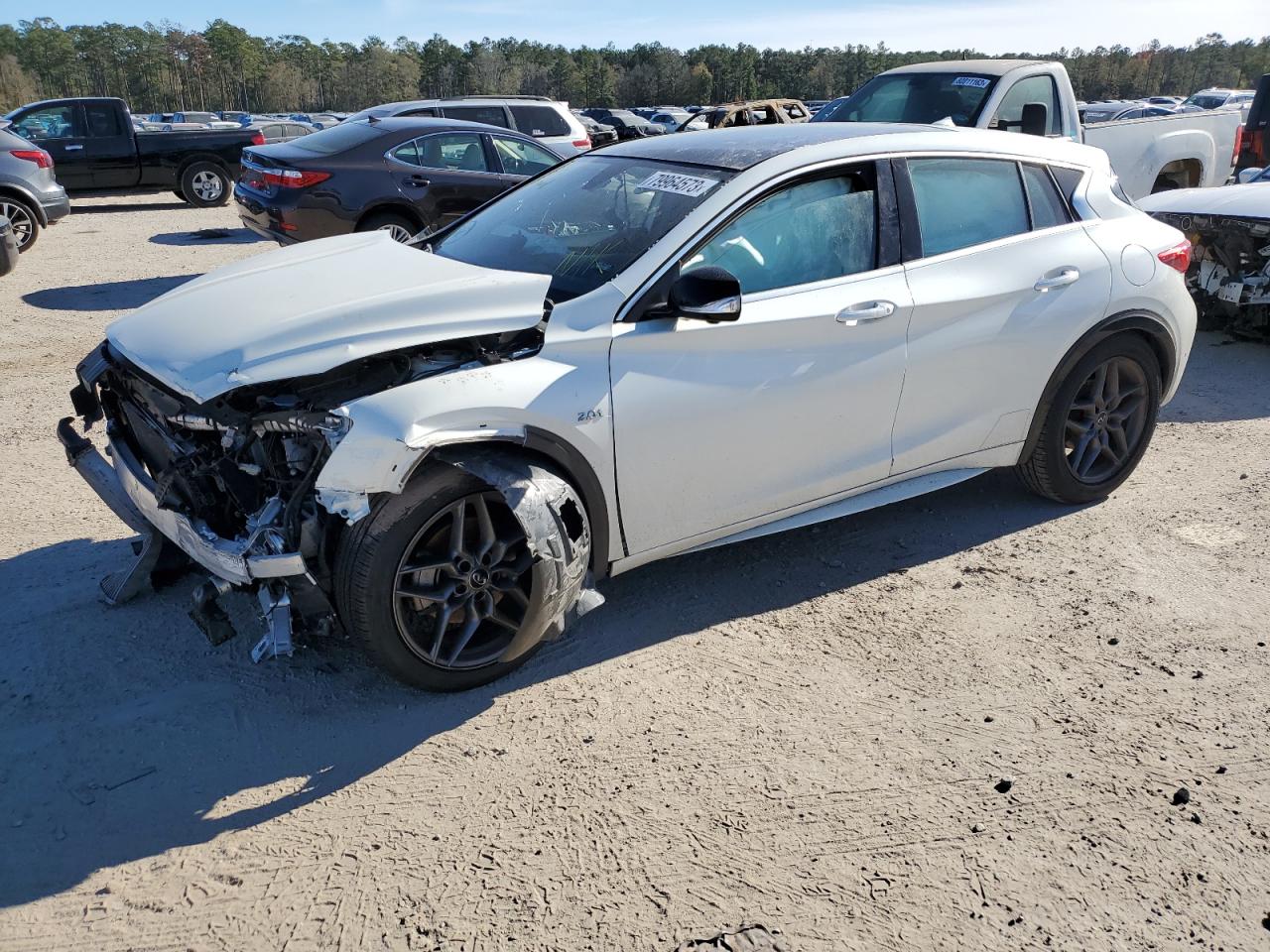 INFINITI QX30 2017 sjkch5cp4ha015762