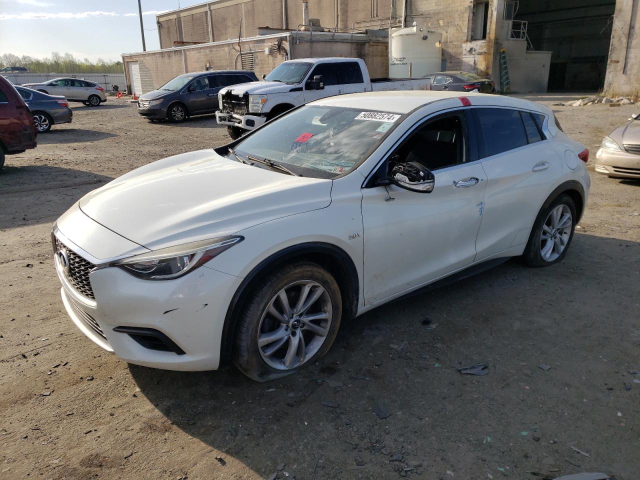 INFINITI QX30 2017 sjkch5cp5ha022557