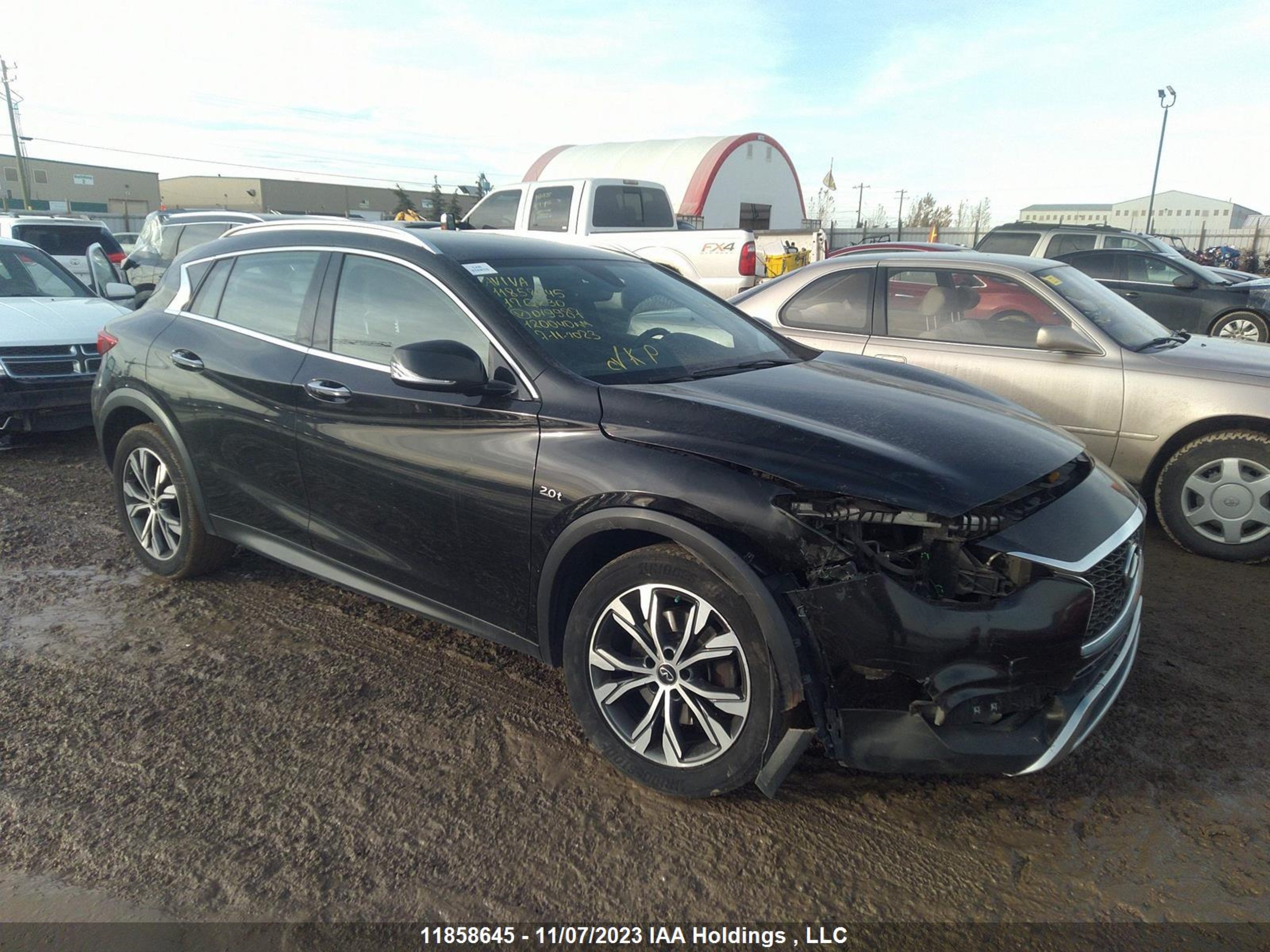 INFINITI QX30 2017 sjkch5cr2ha019987