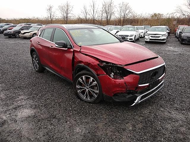 INFINITI QX30 BASE 2018 sjkch5cr6ja057275