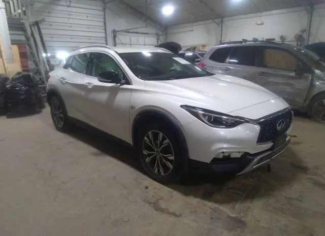 INFINITI QX30 2017 sjkch5cr8ha034073