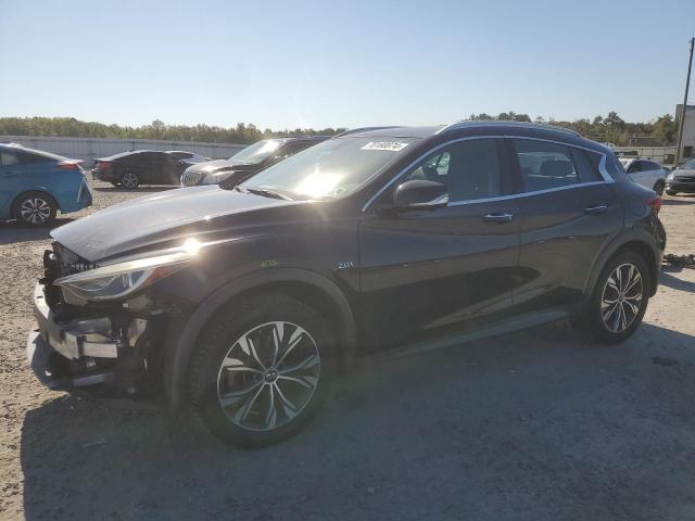 INFINITI QX30 BASE 2018 sjkch5cr8ja003282