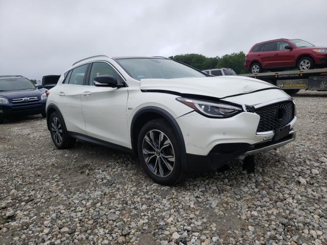 INFINITI QX30 PURE 2018 sjkch5cr8ja054636