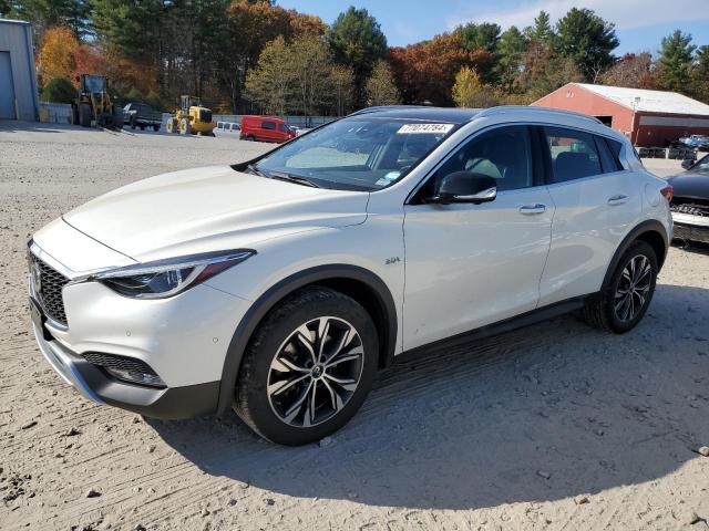 INFINITI QX30 LUXE 2019 sjkch5cr8ka010332