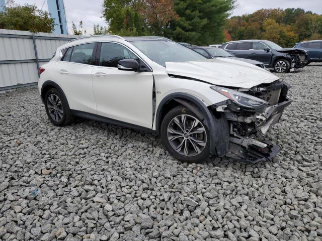 INFINITI QX30 BASE 2018 sjkch5crxja048000