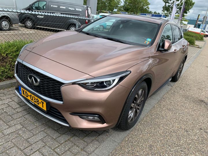 INFINITI Q30 2016 sjkdaah15u1003885