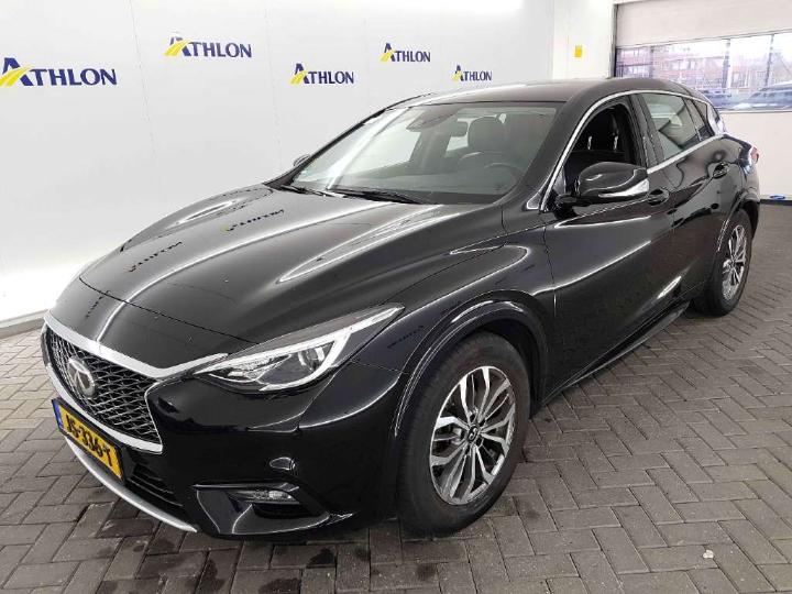 INFINITI Q30 2016 sjkdaah15u1004403