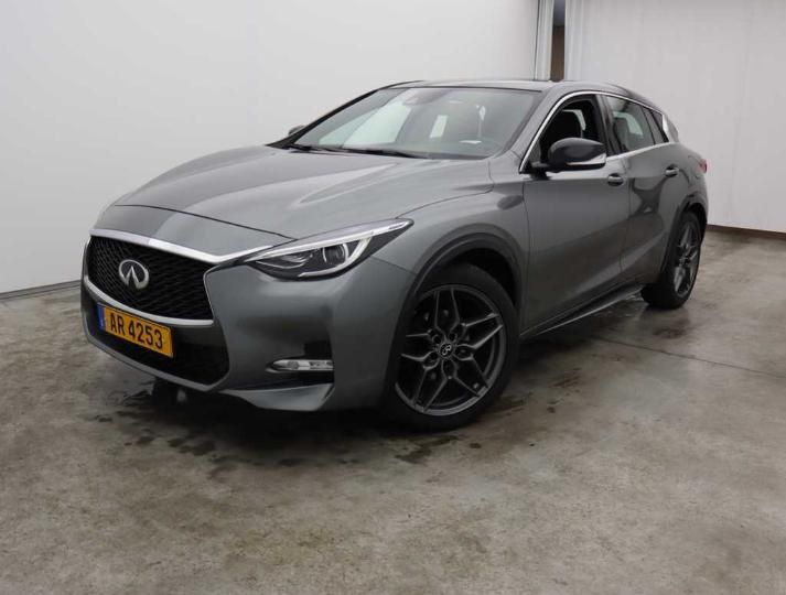 INFINITI Q30 2017 sjkdaah15u1030158