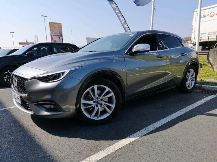 INFINITI Q30 2017 sjkdbah15u1037864