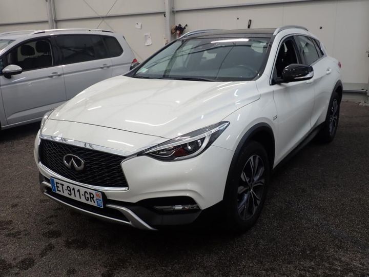 INFINITI QX30 2018 sjkdbnh15u1046565