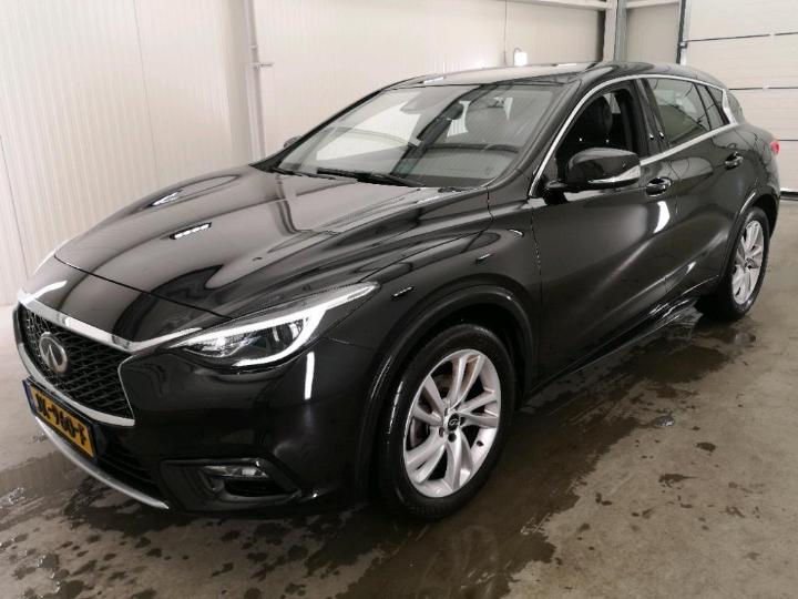 INFINITI Q30 2016 sjkddah15u1003379