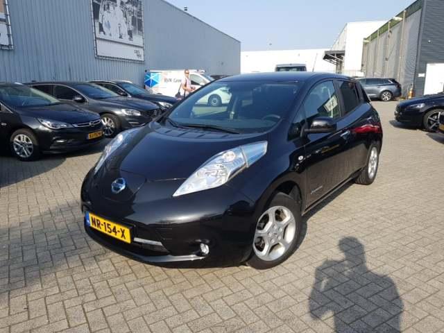 NISSAN LEAF 2017 sjnfaaze0u6059554