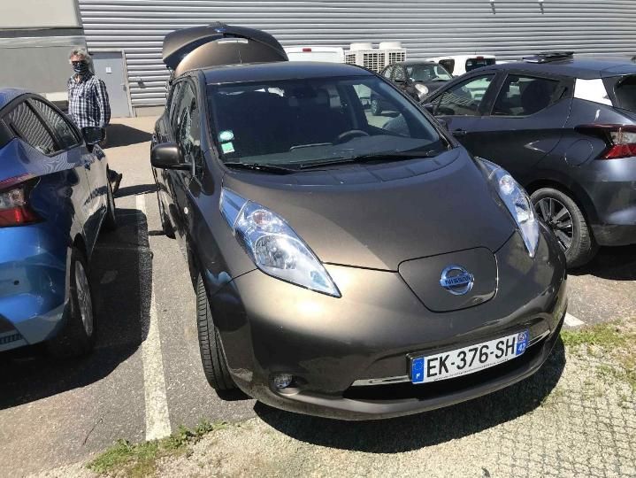 NISSAN LEAF 2017 sjnfaaze0u6062067