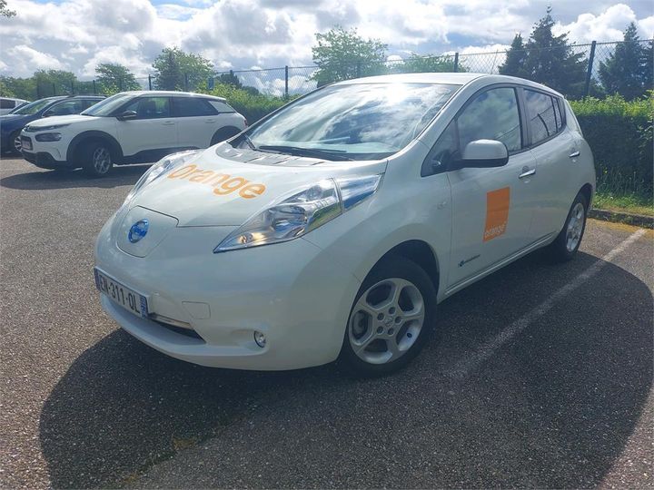 NISSAN LEAF 2017 sjnfaaze0u6070291