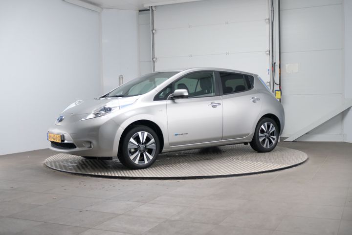 NISSAN LEAF 2018 sjnfaaze0u6075585