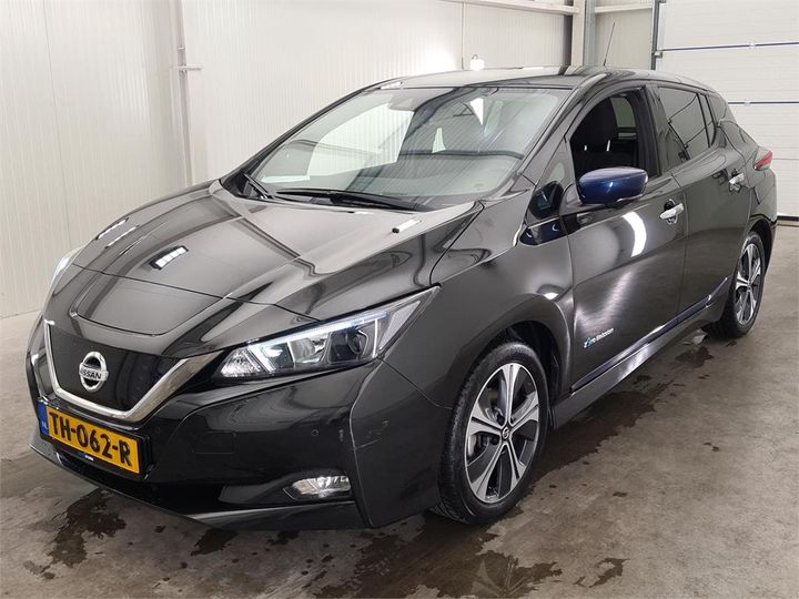 NISSAN LEAF 2018 sjnfaaze1u0005837