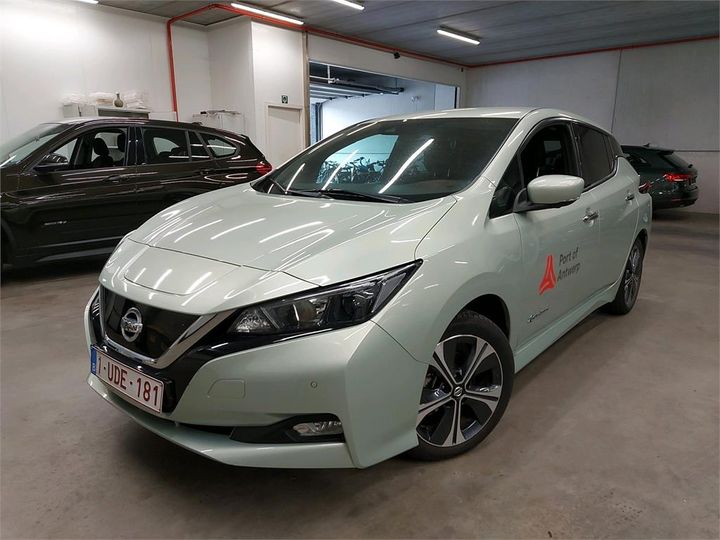 NISSAN LEAF 2018 sjnfaaze1u0010234