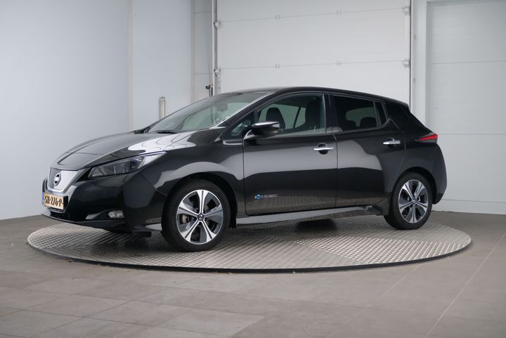 NISSAN LEAF 2018 sjnfaaze1u0011350