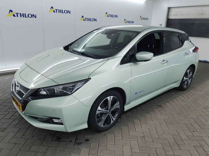 NISSAN LEAF 2018 sjnfaaze1u0011385