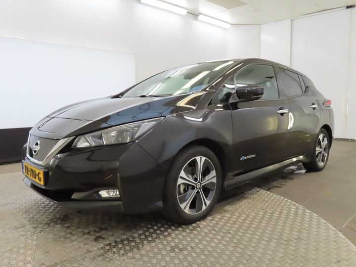 NISSAN LEAF 2018 sjnfaaze1u0011970