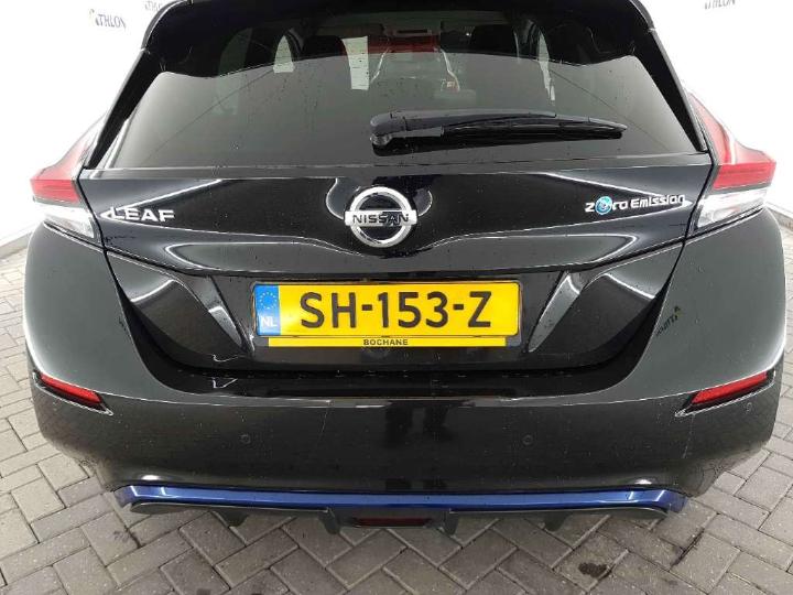 NISSAN LEAF 2018 sjnfaaze1u0012407