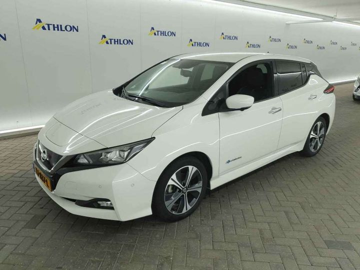 NISSAN LEAF 2018 sjnfaaze1u0021459