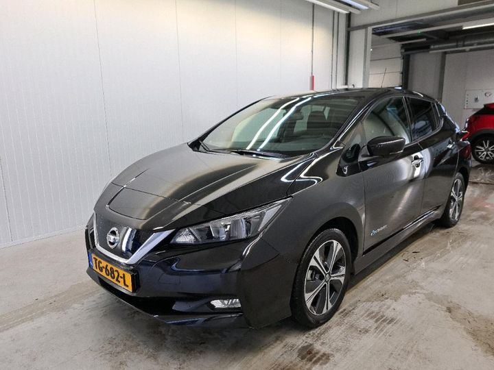 NISSAN LEAF 2018 sjnfaaze1u0021776