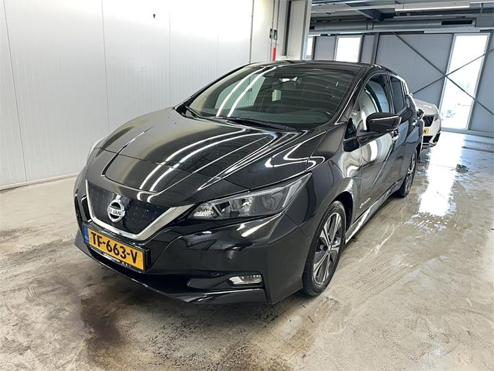 NISSAN LEAF 2018 sjnfaaze1u0023250