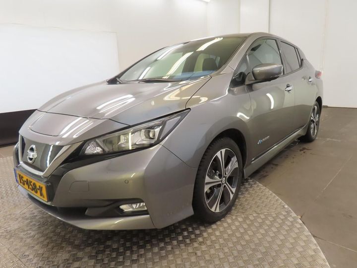 NISSAN LEAF 2018 sjnfaaze1u0024876