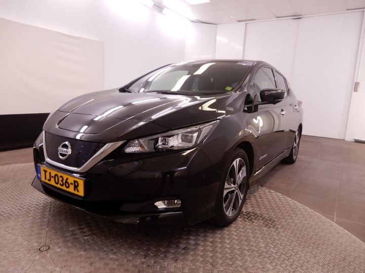 NISSAN LEAF 2018 sjnfaaze1u0024985