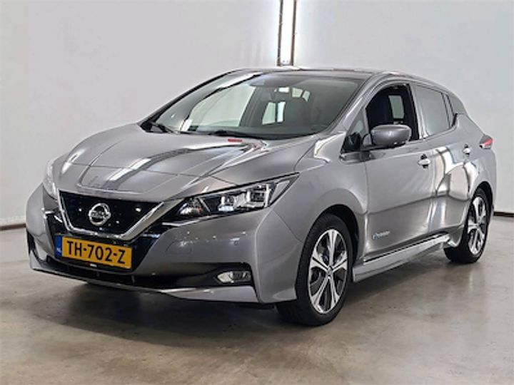 NISSAN LEAF 2018 sjnfaaze1u0025787