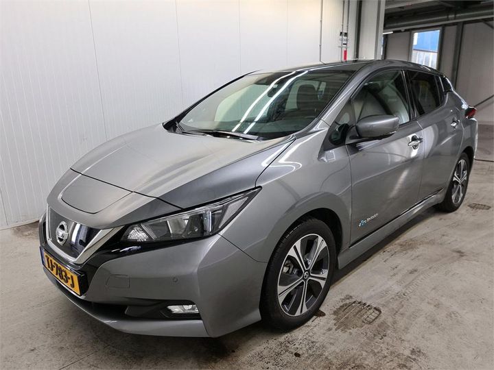 NISSAN LEAF 2018 sjnfaaze1u0025819