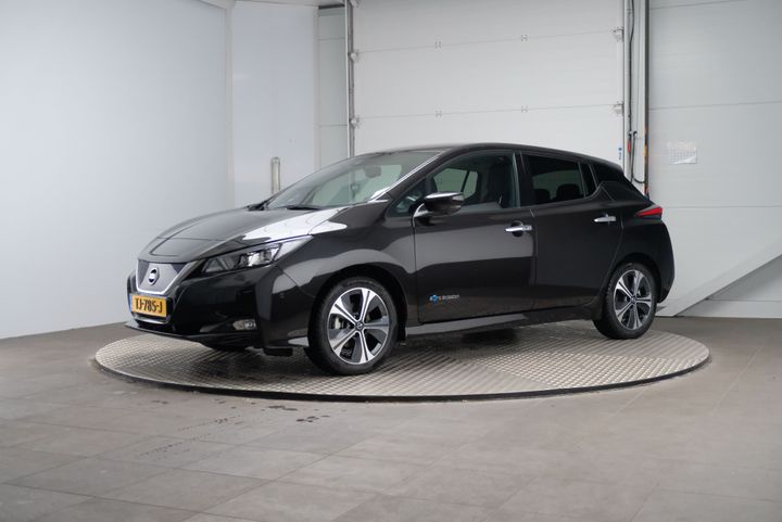 NISSAN LEAF 2018 sjnfaaze1u0026215