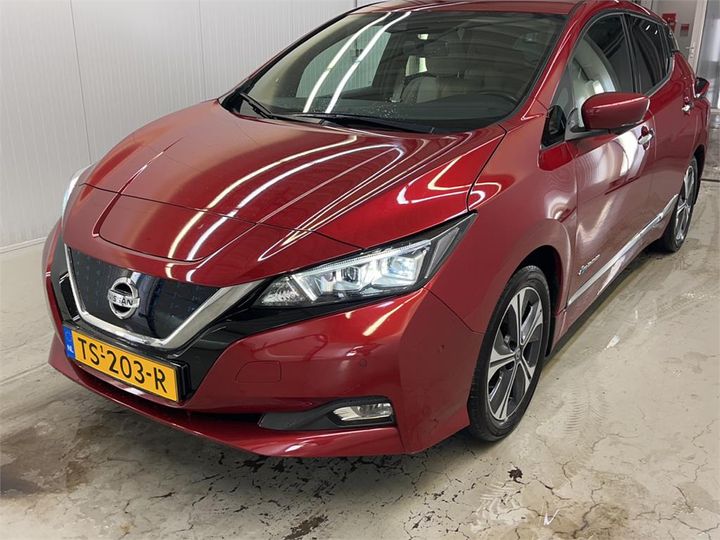 NISSAN LEAF 2018 sjnfaaze1u0032087