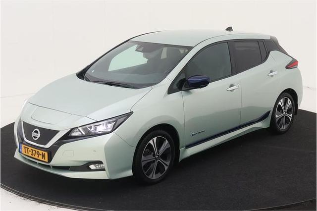 NISSAN LEAF 2018 sjnfaaze1u0033974