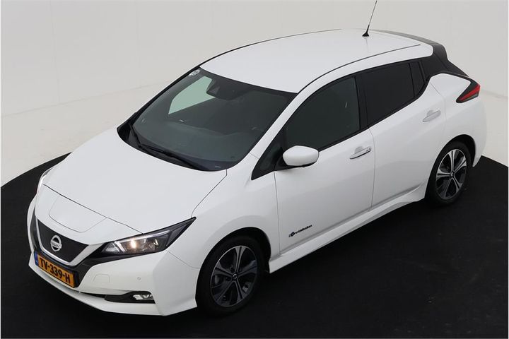 NISSAN LEAF 2018 sjnfaaze1u0034310