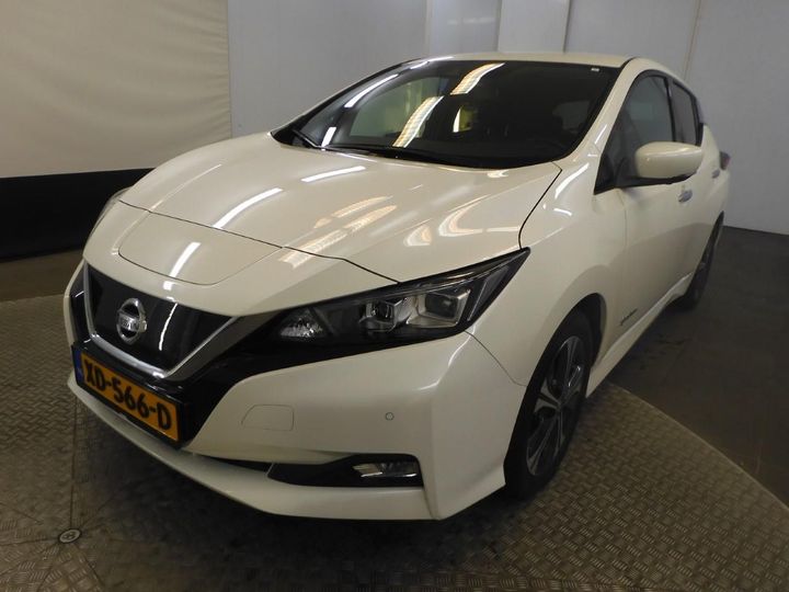 NISSAN LEAF 2018 sjnfaaze1u0036470