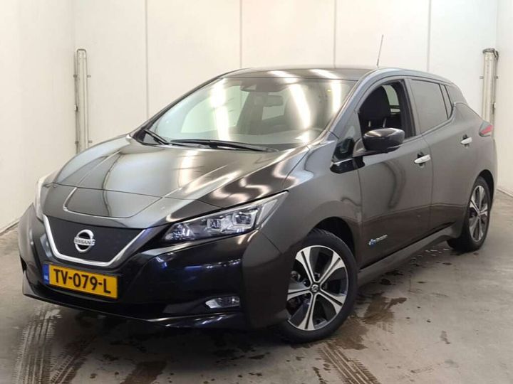 NISSAN LEAF 2018 sjnfaaze1u0036786