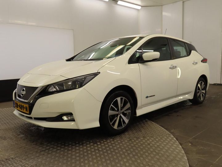 NISSAN LEAF 2018 sjnfaaze1u0037266