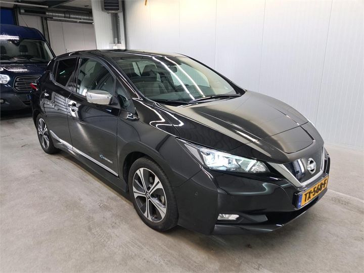 NISSAN LEAF 2018 sjnfaaze1u0037479