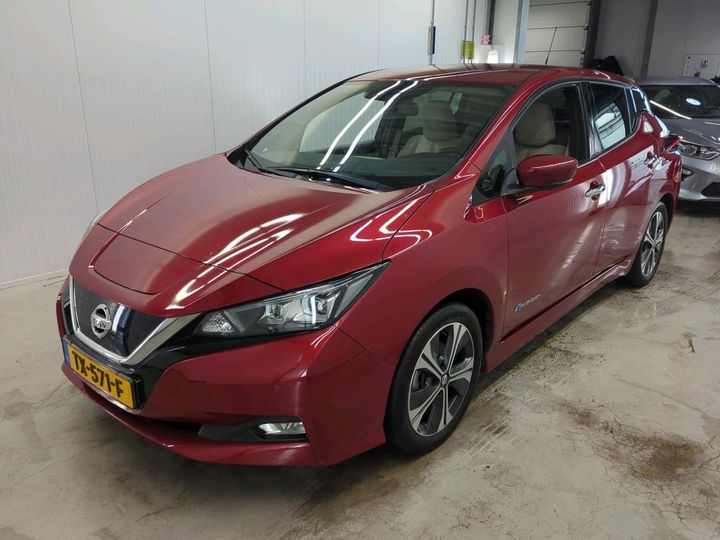 NISSAN LEAF 2018 sjnfaaze1u0037657