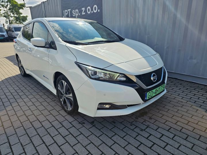 NISSAN LEAF 2018 sjnfaaze1u0038249